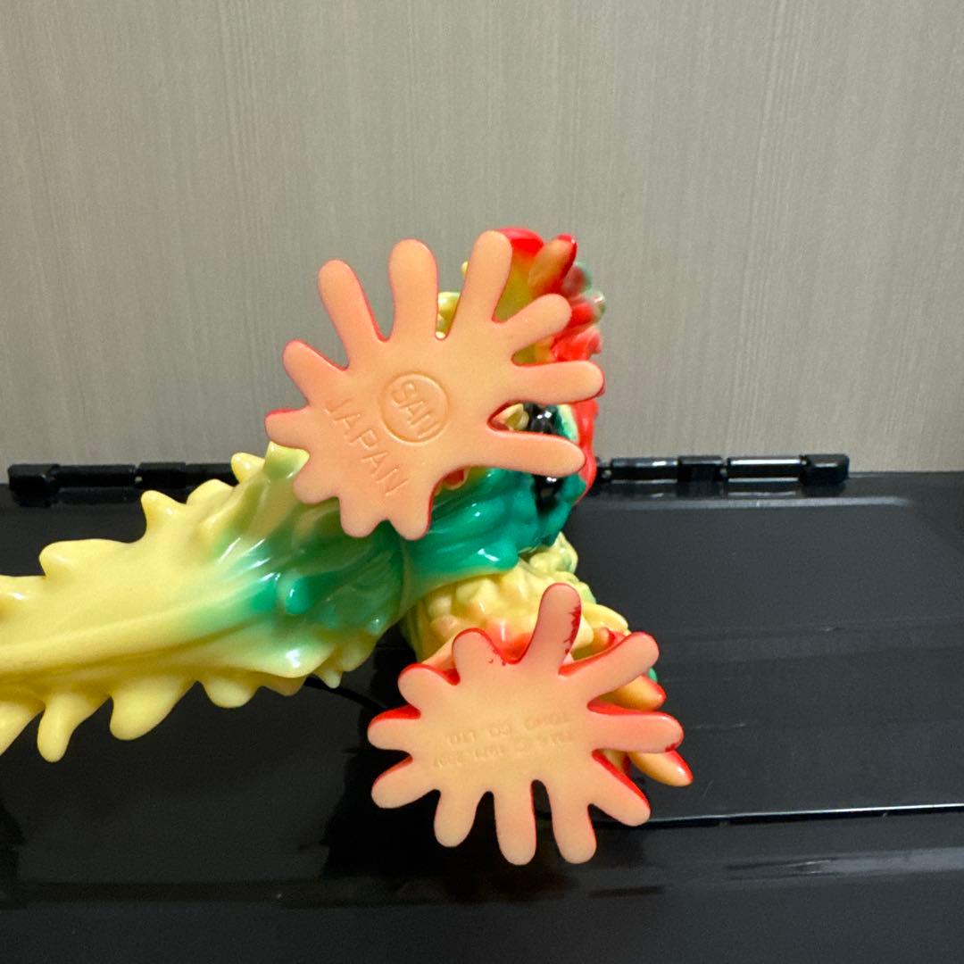 マルサン　ヘドラ　350 蓄光　ソフビ