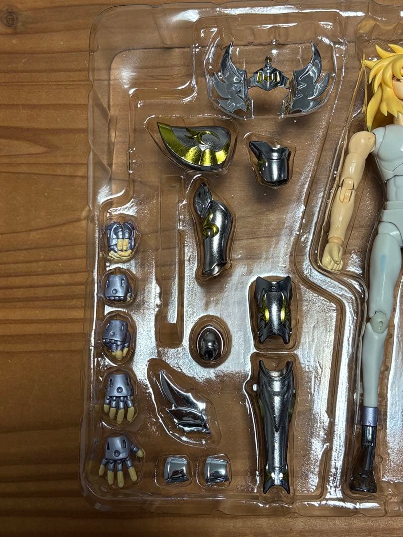 聖闘士星矢 キグナス氷河（ゴッドクロス）フィギュア 聖闘士聖衣神話