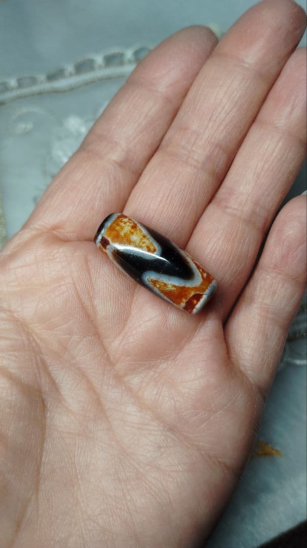 No,673 激渋✵水紋天珠✵チベット天珠 - メルカリ