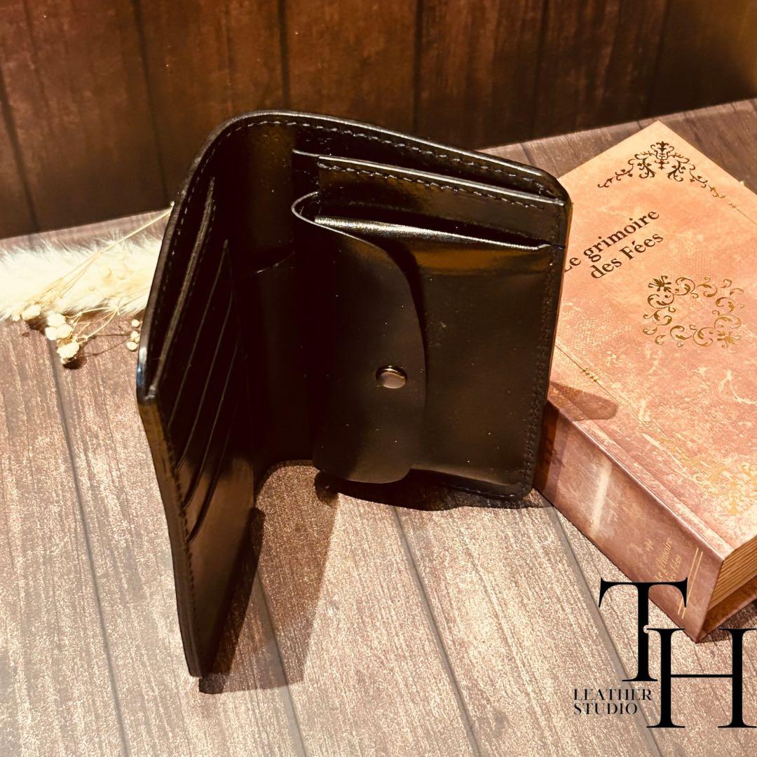 コードバン　新喜皮革　ミドルウォレット　ブラック