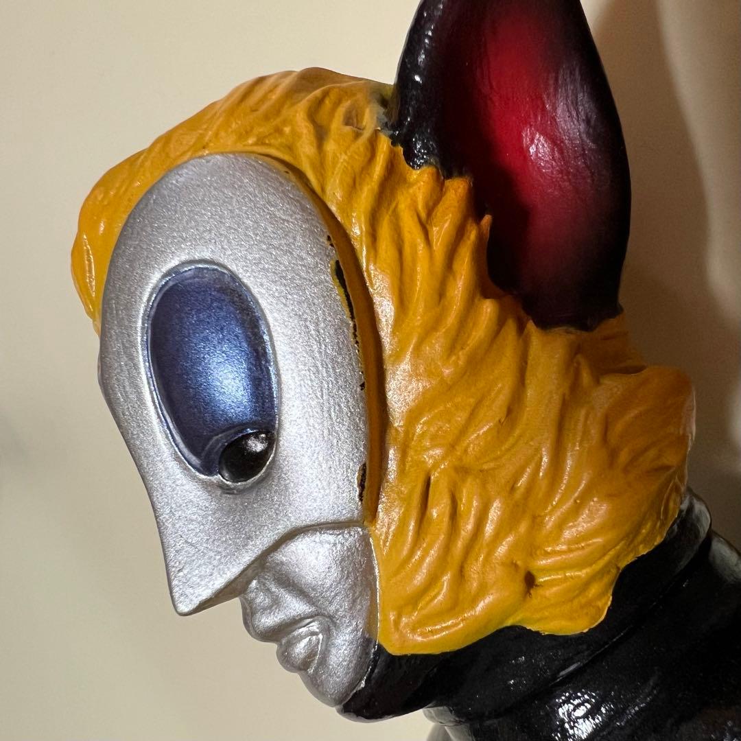 ブルマァク　マグマ星人　武器付　ソフビ　フィギュア