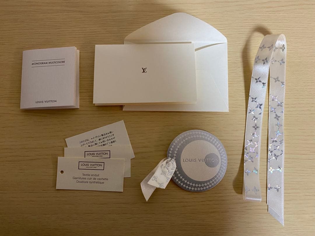 あやちゃん。様　Louis Vuitton ケース・小銭入れ　マルチカラー