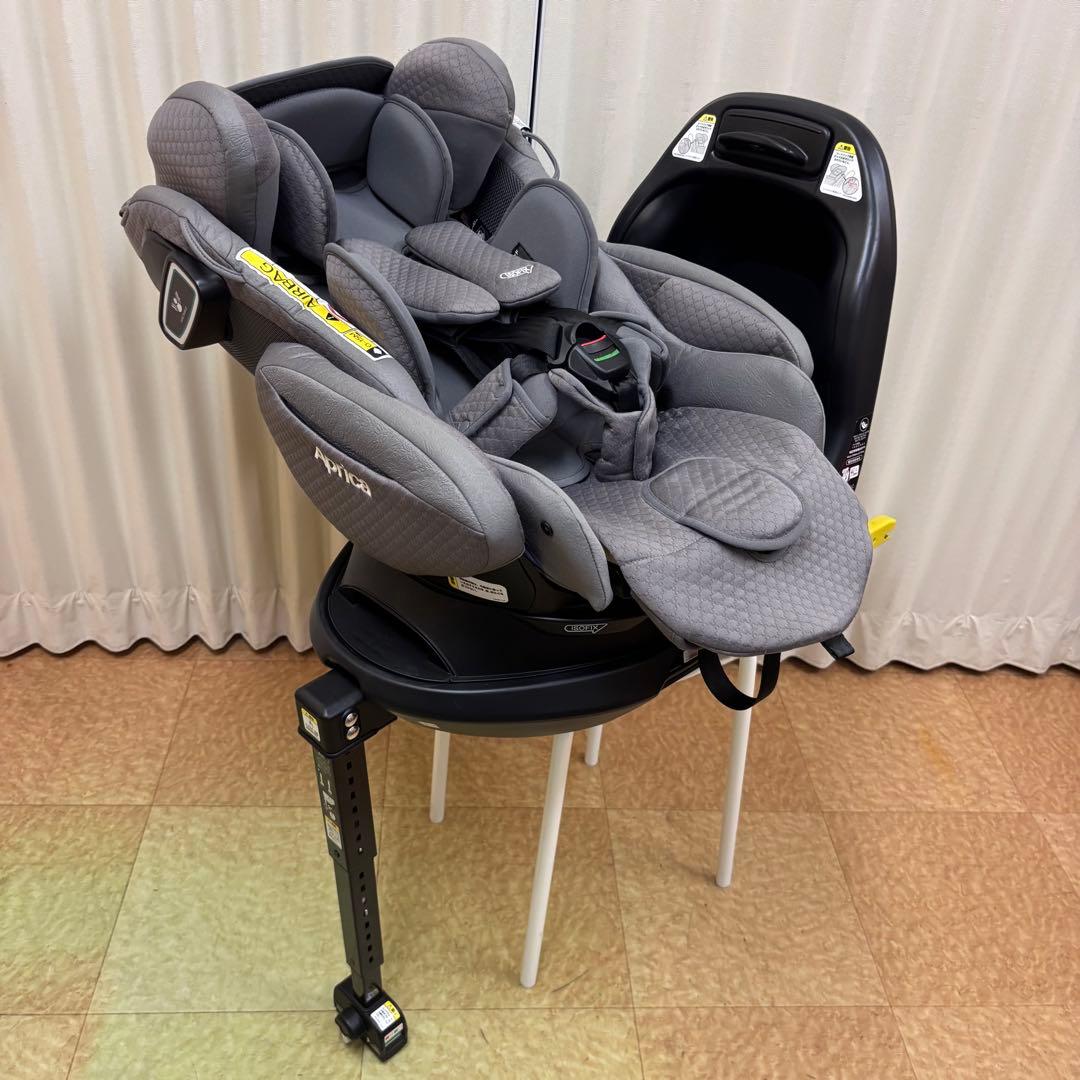アップリカ　フラディア　グロウ　ISOFIX　プレミアム　360°セーフティ
