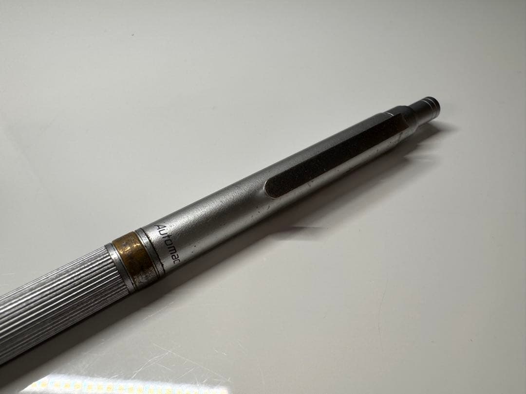 Automac シルバー シャープペンシル 0.5 廃盤 - メルカリ