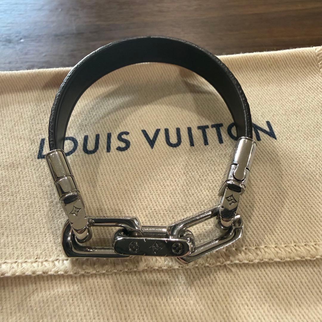 Louis Vuitton モノグラムレザーブレスレット