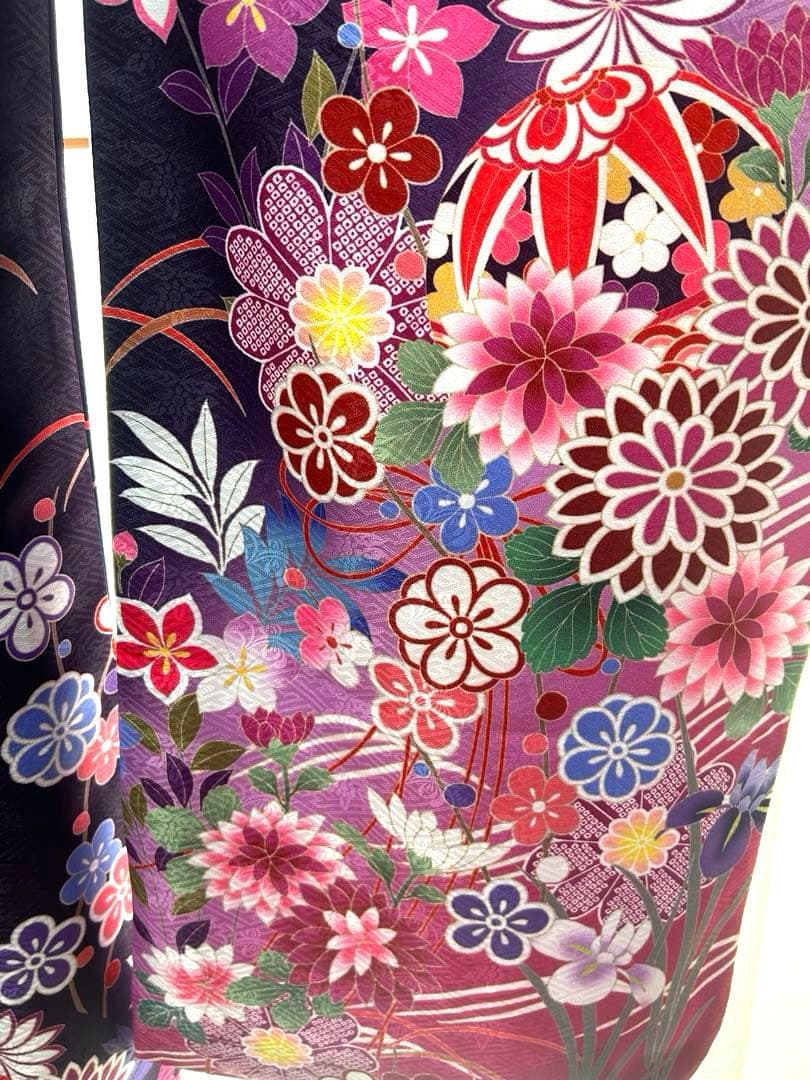 美品】華やかな紫色の振袖 1度使用 足袋（未使用）