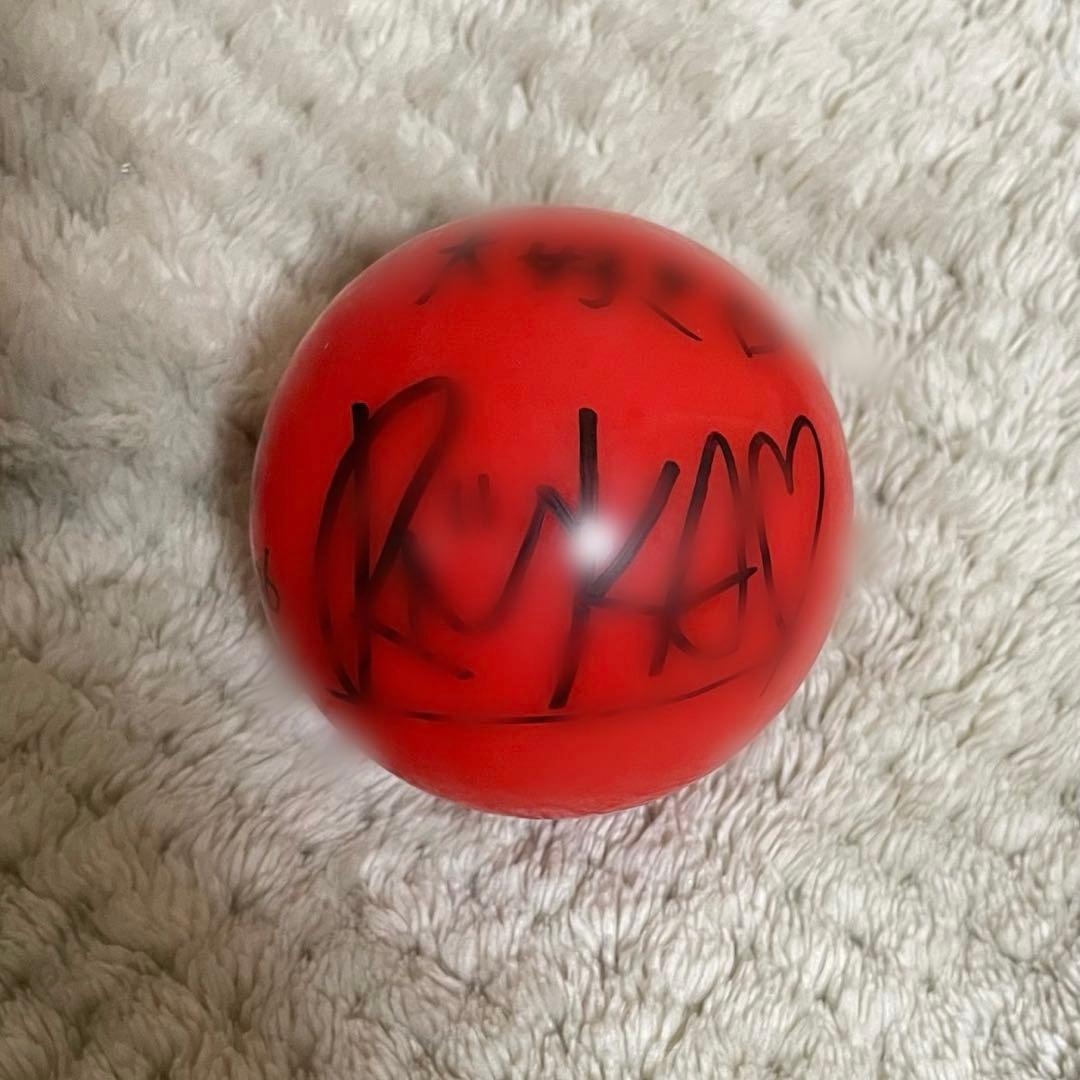 ベビモン BABYMONSTER RUKA サインボール ルカ - メルカリ