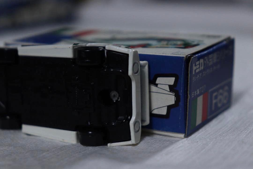 日本製　トミカ　外国車シリーズ　ランチア　ストラトス　ターボ　F66 539