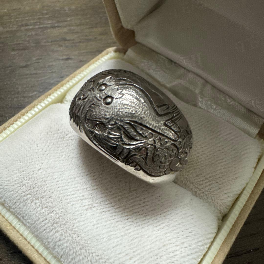 純銀　龍　手彫り　指輪　約26号