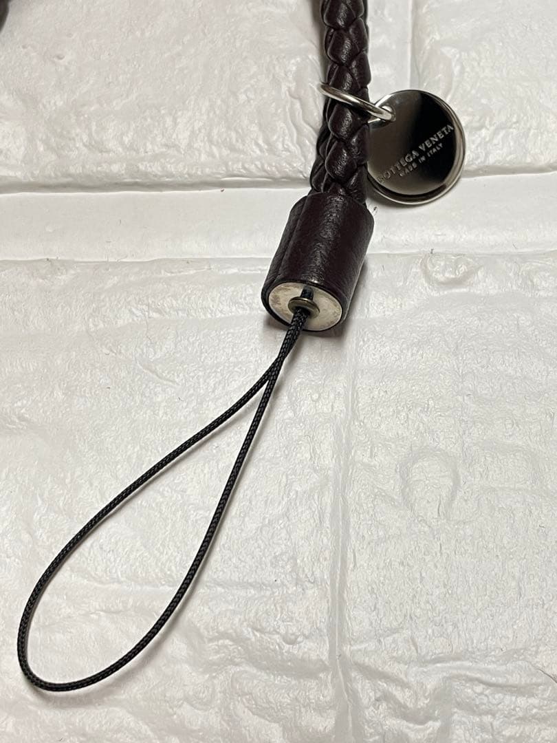 美品】BOTTEGA VENETA ネックストラップ 匿名配送❤︎ - メルカリ
