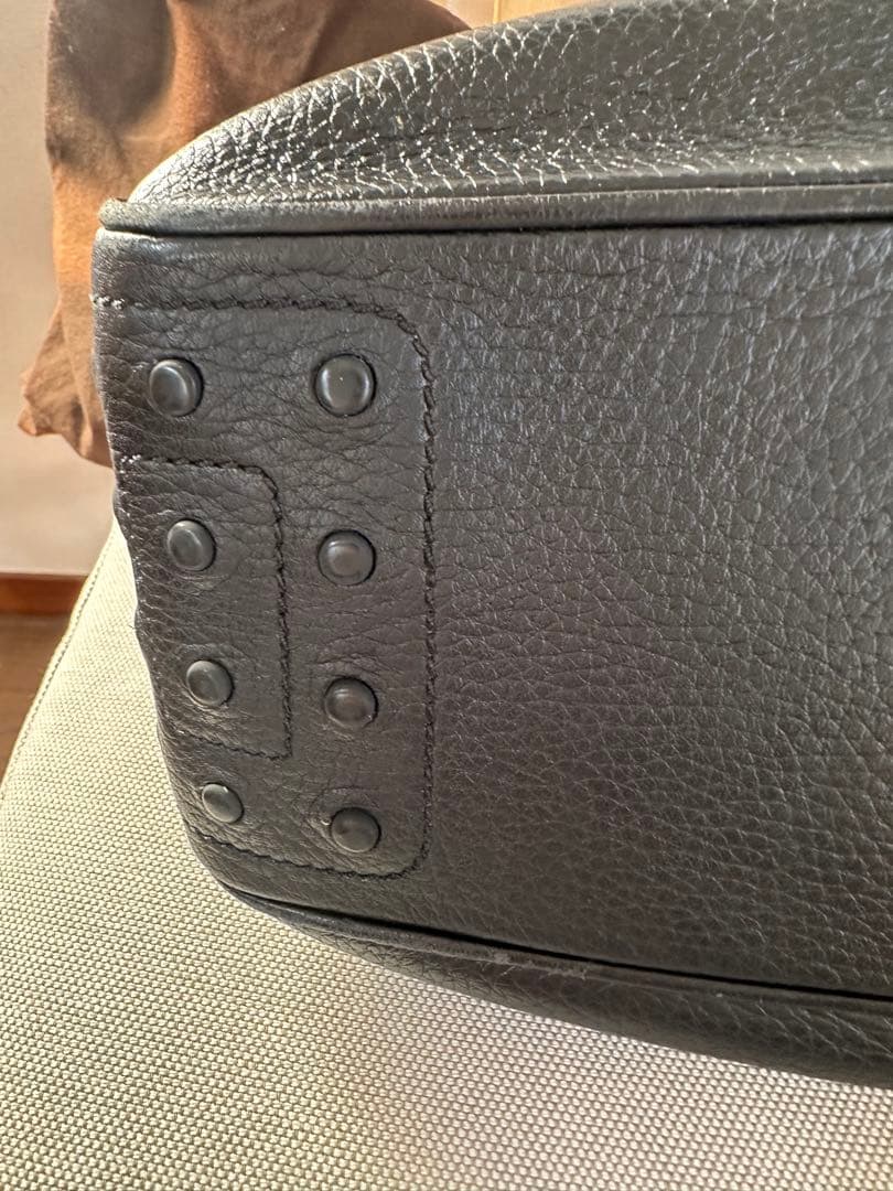 Tod’s ワンショルダー　革　黒　バッグ