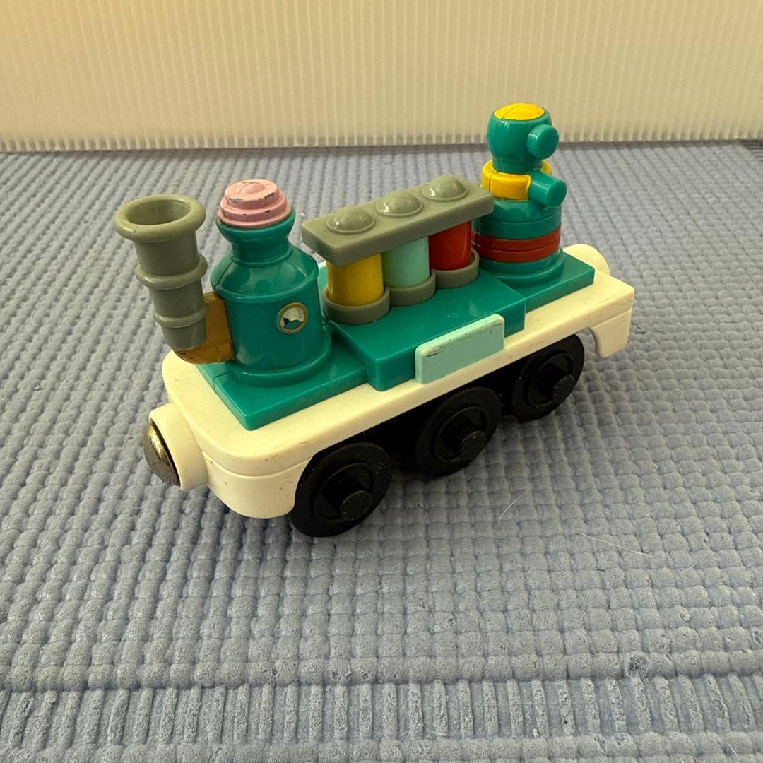 チャギントン 木製レールと列車セット - メルカリ