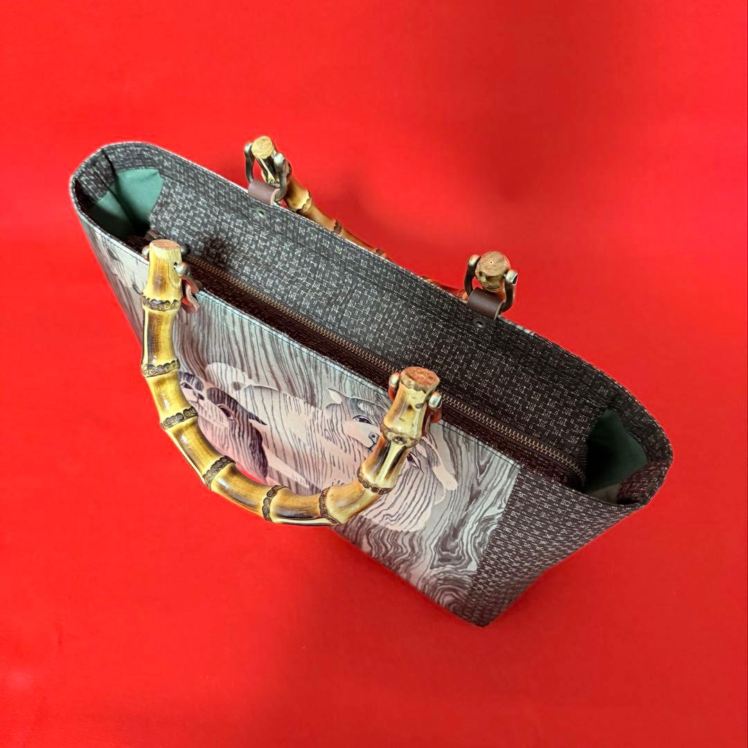 【アンティーク　犬と紬】バンブーバッグ　アンティーク着物　リメイクバッグ