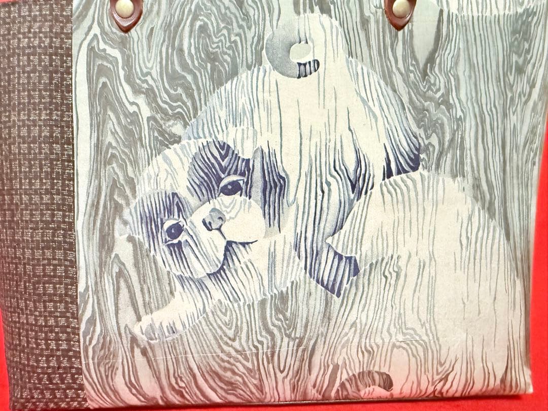 【アンティーク　犬と紬】バンブーバッグ　アンティーク着物　リメイクバッグ