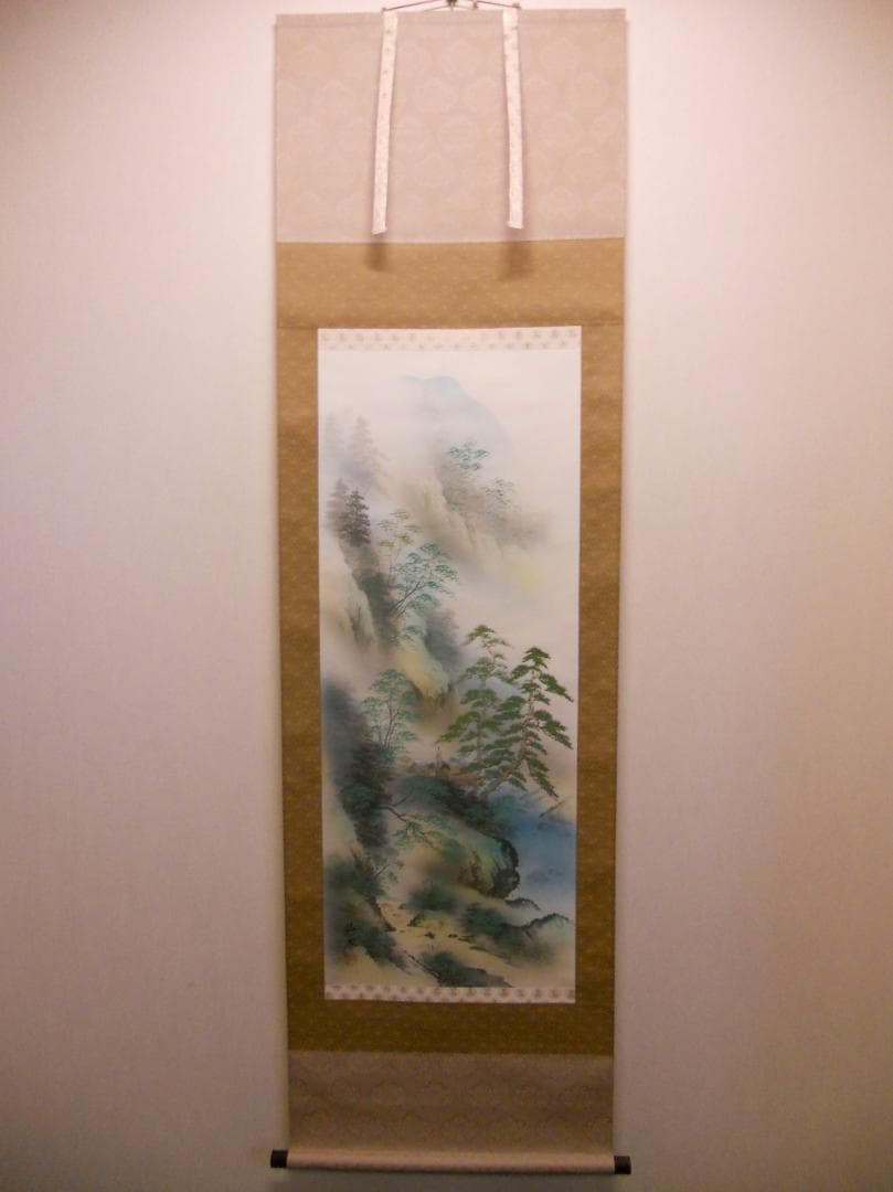掛け軸 仙水 彩色山水 絹本 希少 軸装 茶道具 掛軸 美品 です。
