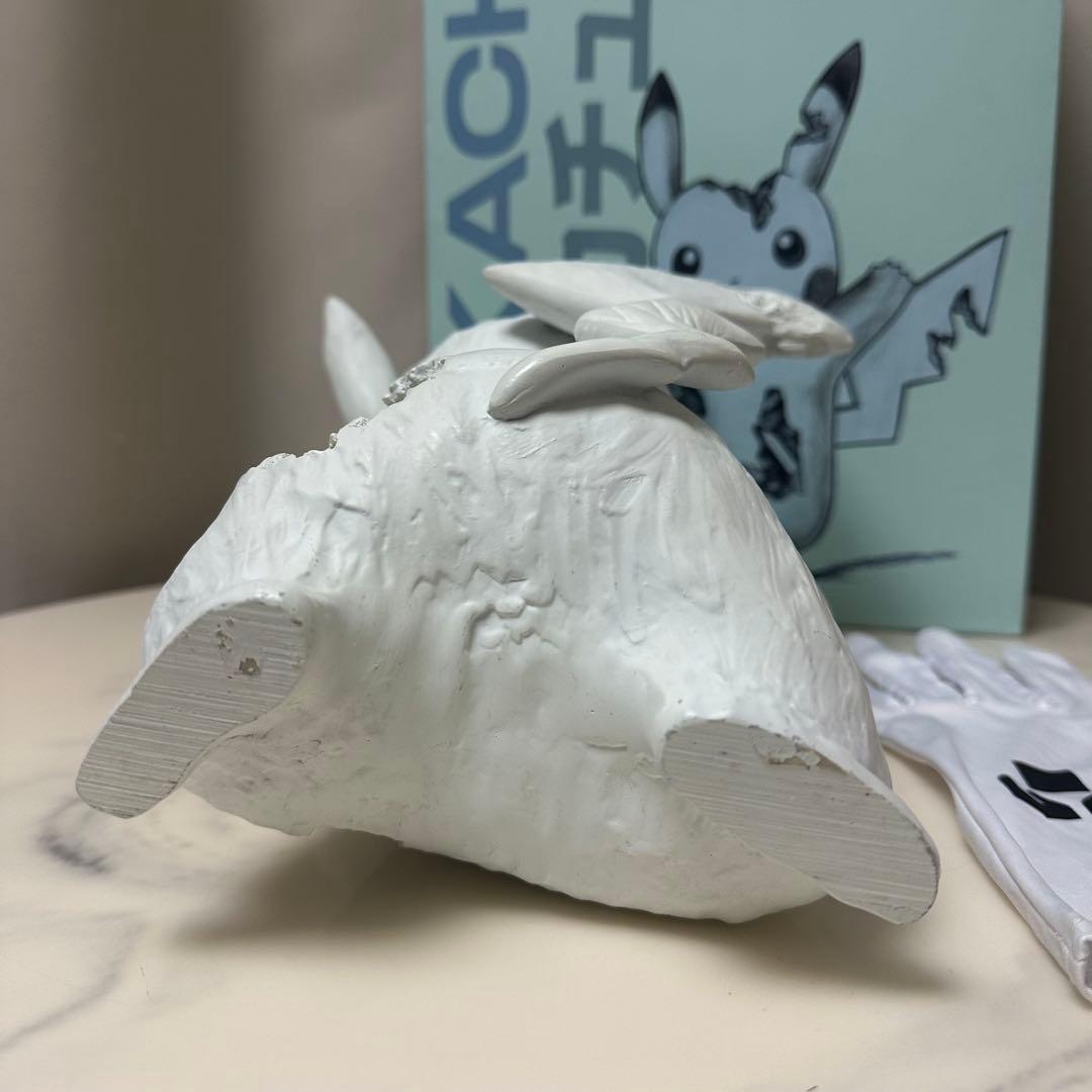 Daniel Arsham × Pokémonダニエルアーシャム ピカチュー　青