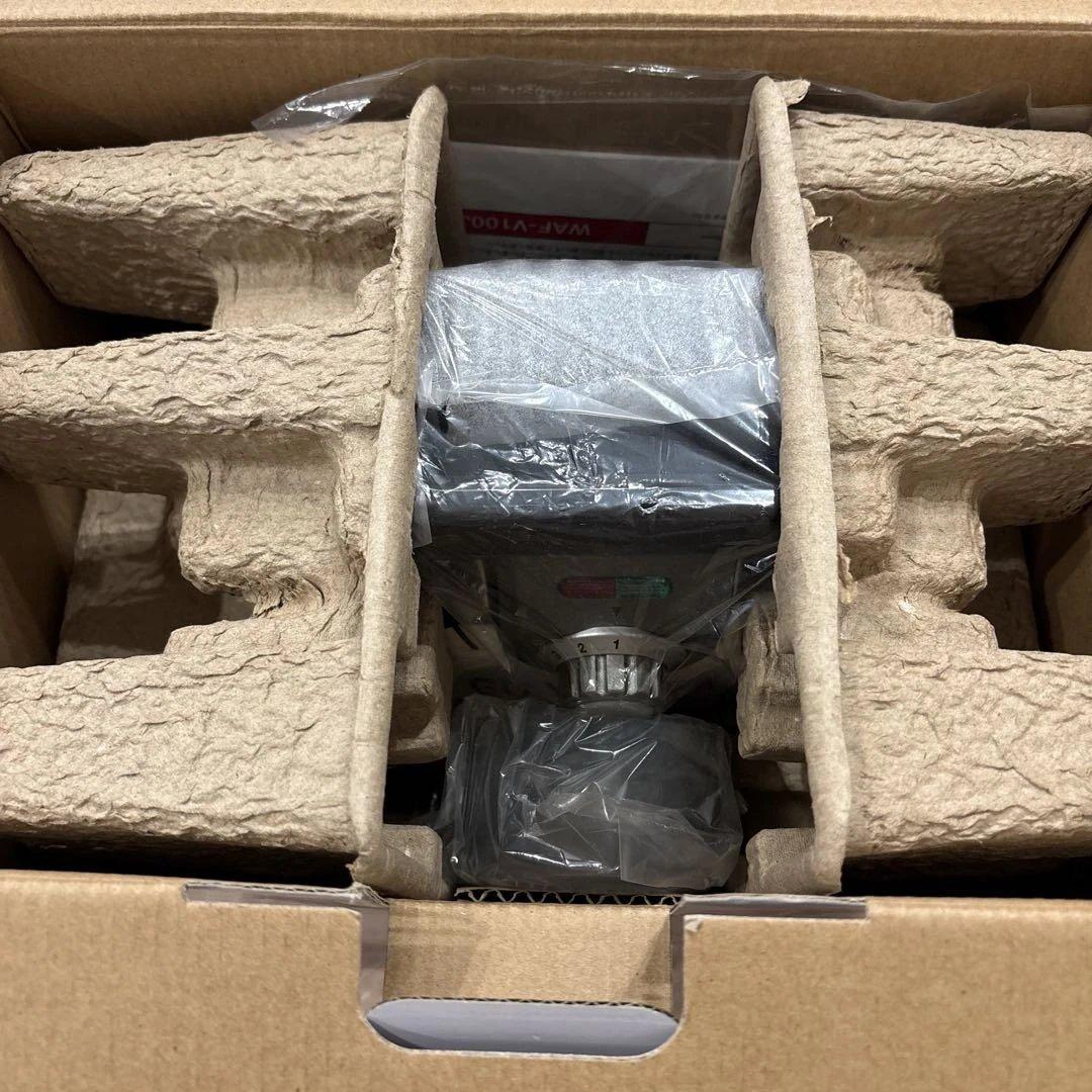 Cuisinart クイジナート 縦型ワッフルメーカー WAF-V100J