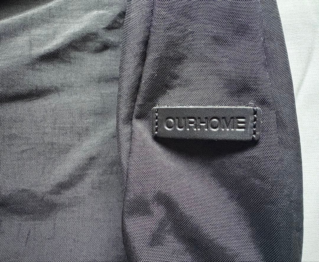 our アワーホーム　ムーンショルダーバッグ