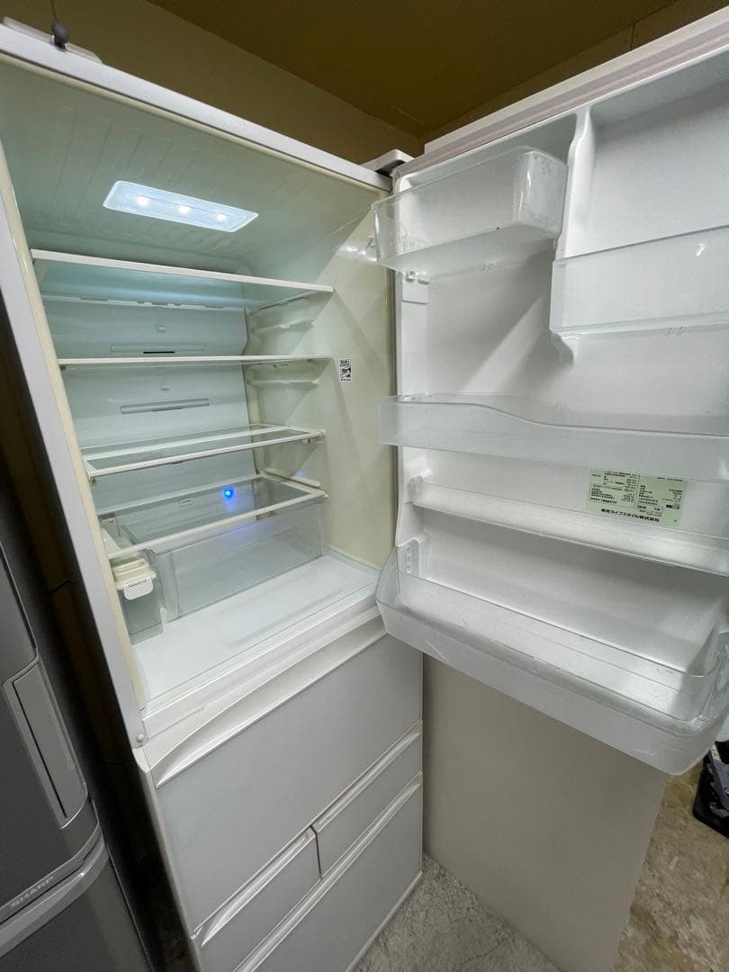 東芝　5ドア冷蔵庫　426L　GR-H43GXV（ZW）