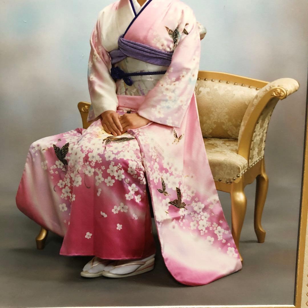 桜と蝶の振袖 ピンク系 成人式 絞りの振袖 桜と蝶 絞り