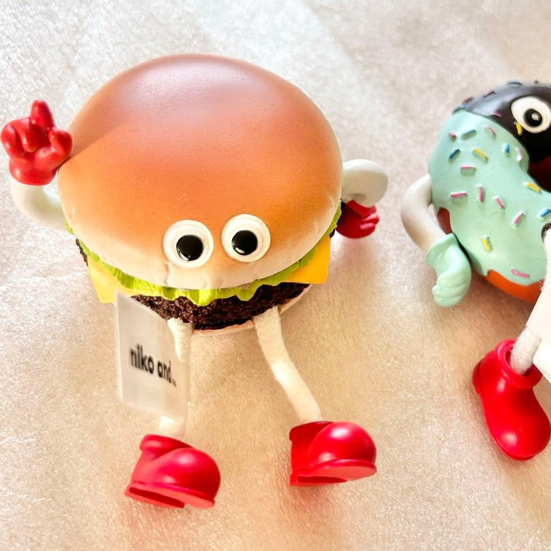 niko and… フレーバーズ お座りオブジェ 全3種 コンプリート - メルカリ
