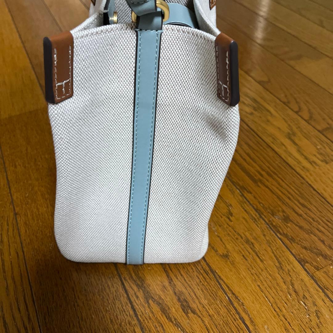 トリーバーチ ベージュ キャンバス バッグ