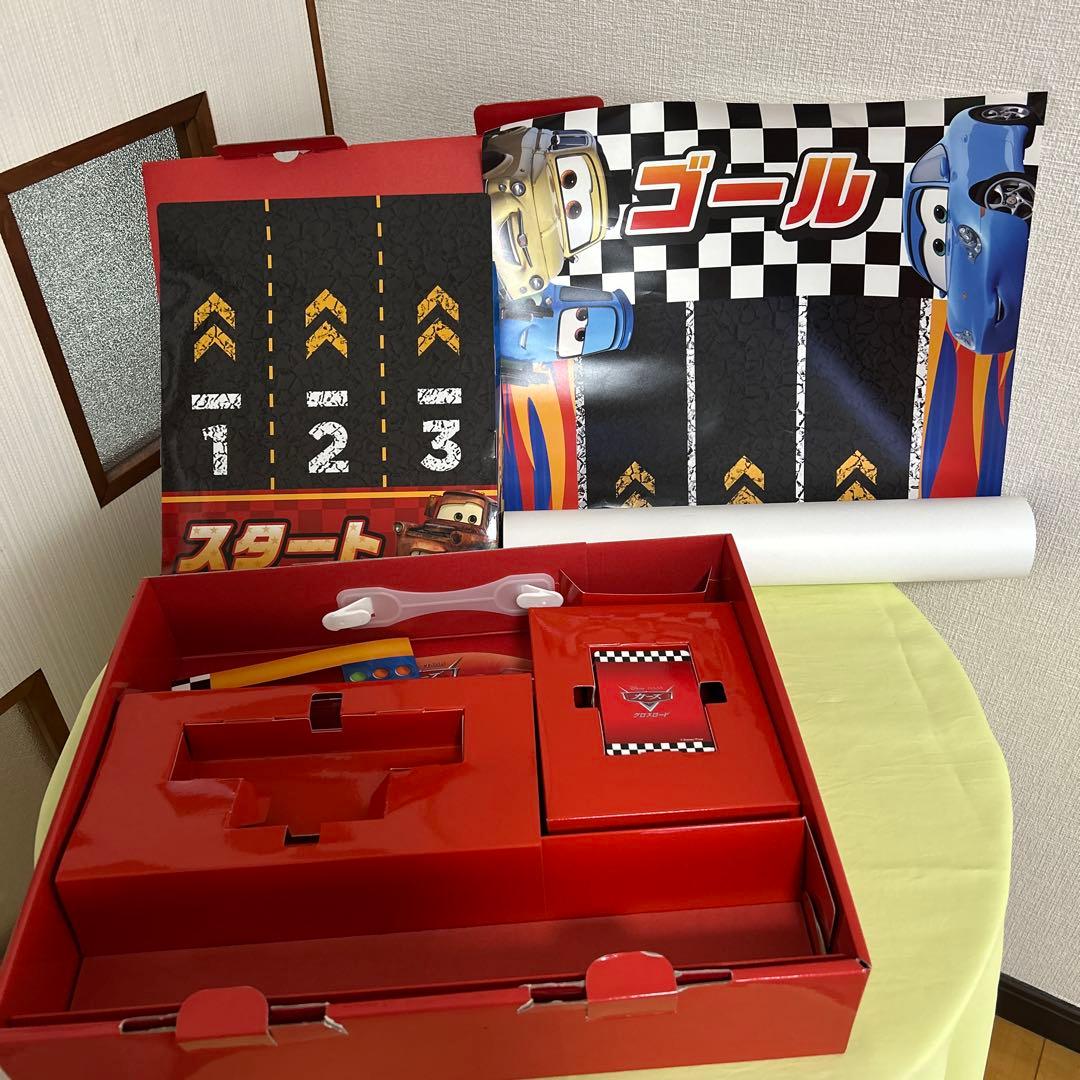 カーズ　トミカ60点　まとめ売り＋ギフトBOX