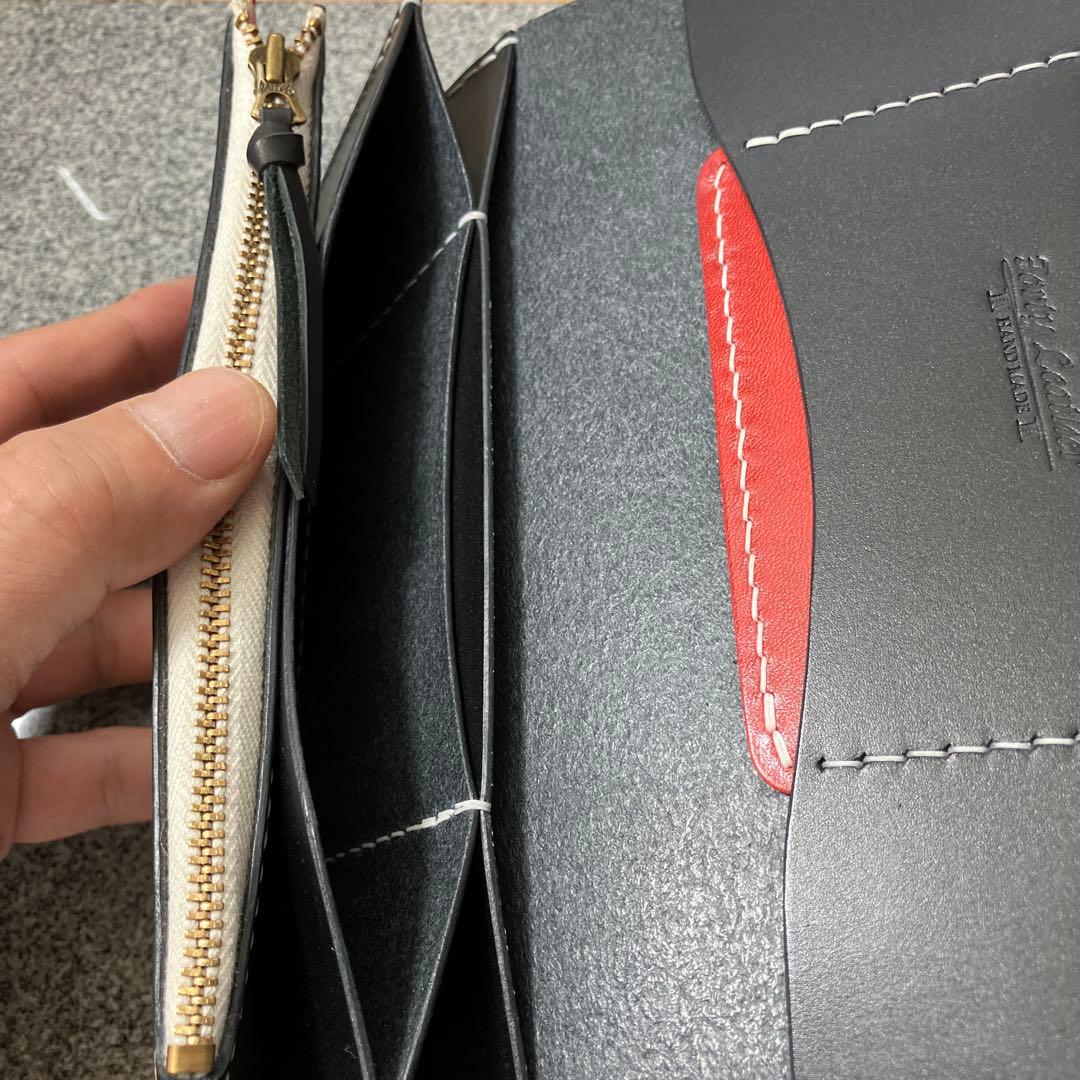 本革トラッカーウォレット 黒×赤