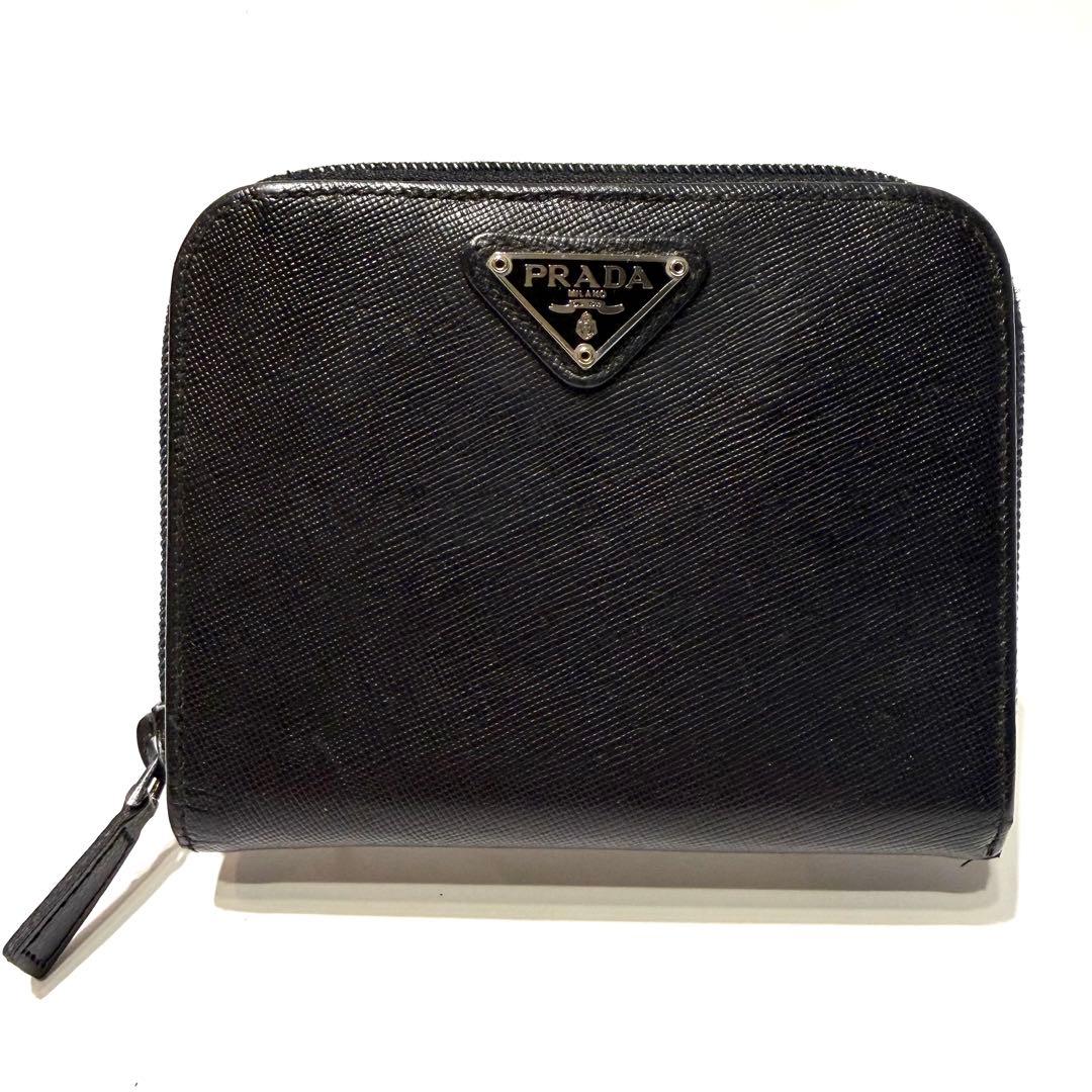 PRADA 二つ折り財布 コンパクトウォレット サフィアーノレザー 三角ロゴ 黒