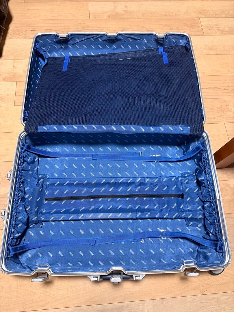 □RIMOWA□リモワ□トパーズ□シルバーインテグラル82L 4輪 - メルカリ