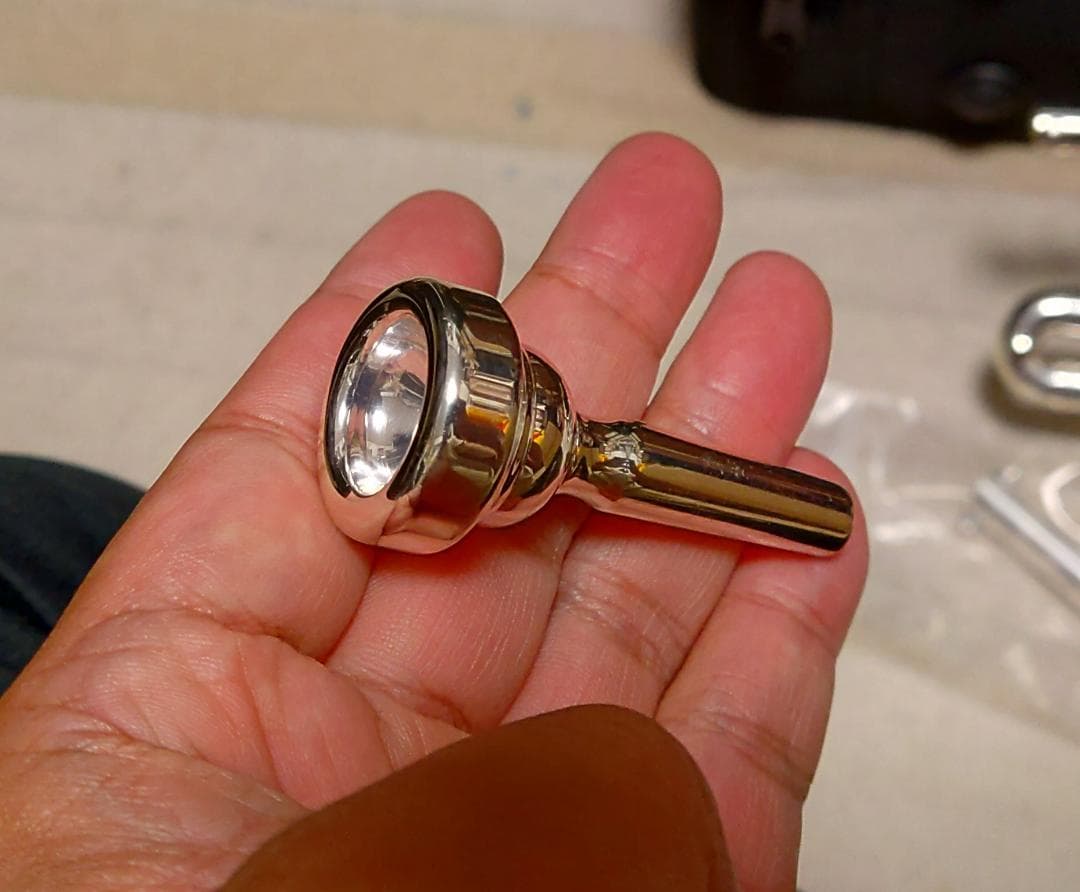 ●ピッコロトランペット PLAYTECH PTTR-300P ※スタンド付き