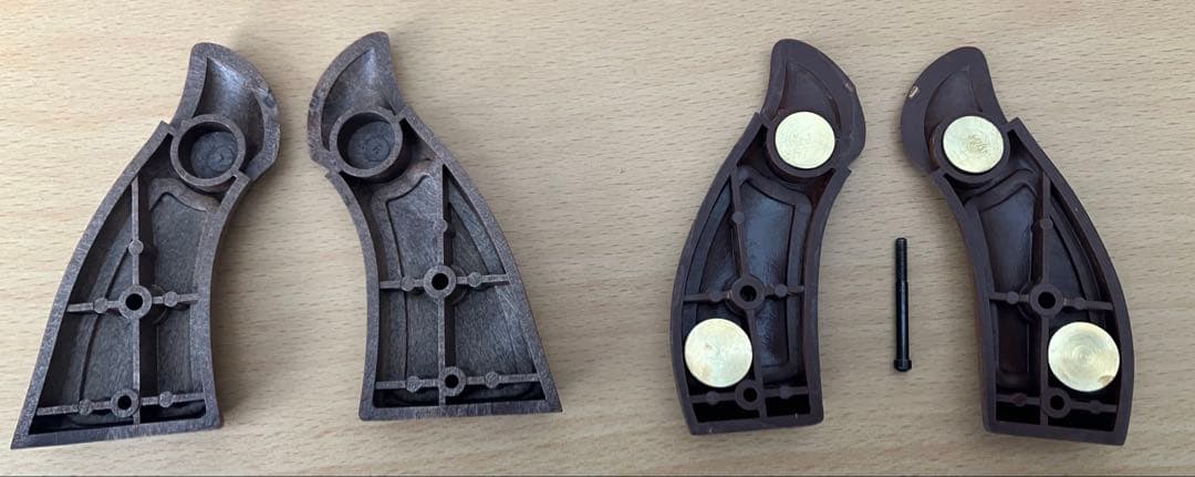 コクサイモデルガン用プラスチック樹脂グリップ