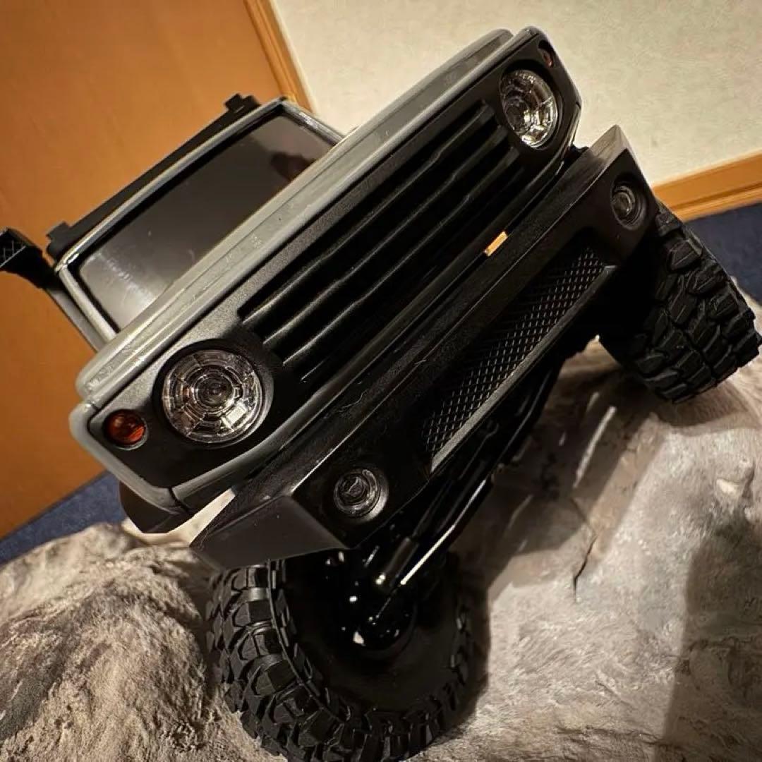 【値下げ中】京商 ミニッツ4×4 アピオジムニー