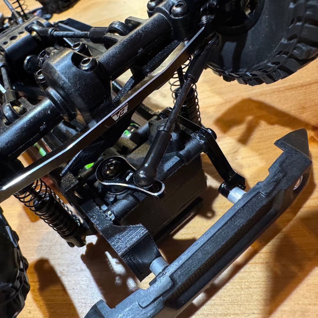 【値下げ中】京商 ミニッツ4×4 アピオジムニー