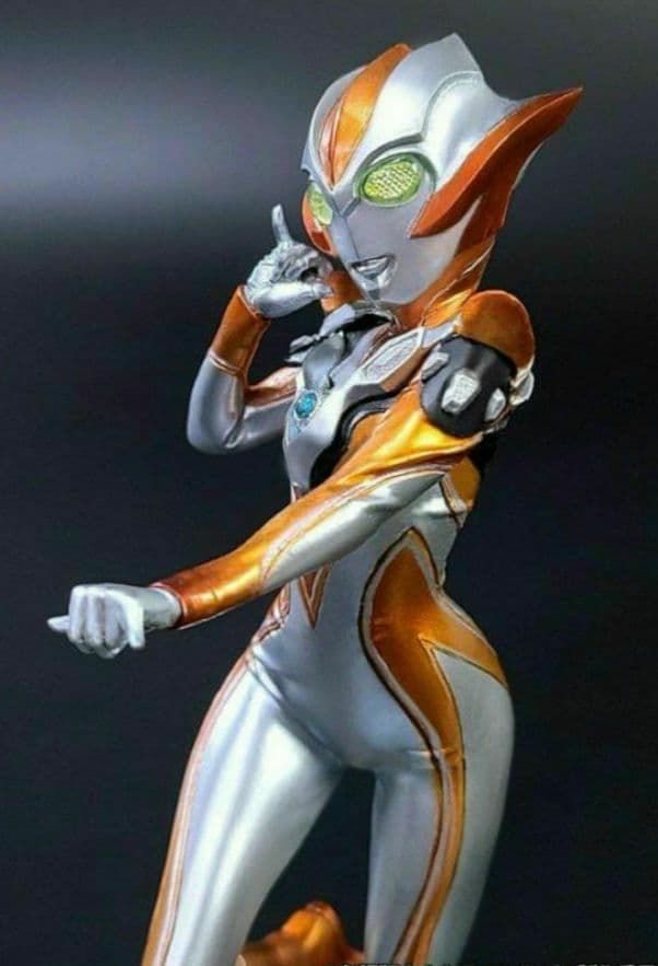 新入荷 ウルトラウーマン グリージョ/ガレージキット(未塗装/未