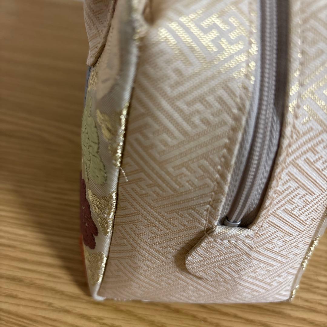 正月　成人式　初釜　茶会　和装バッグ 多色刺繍 利休バッグ 正絹　未使用　居東屋