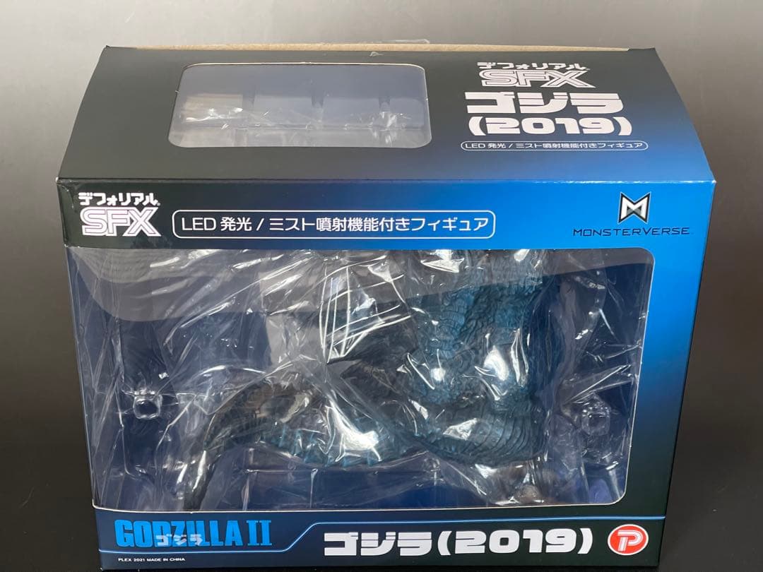 Defo-Real SFX ゴジラ (2019) LED発光付き - メルカリ