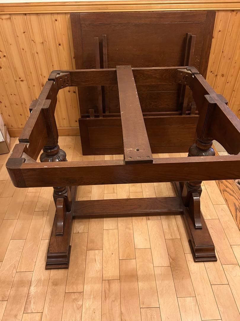 9/7（日)までお値下げセール‼️イギリスアンティーク木製伸縮機能付きテーブル