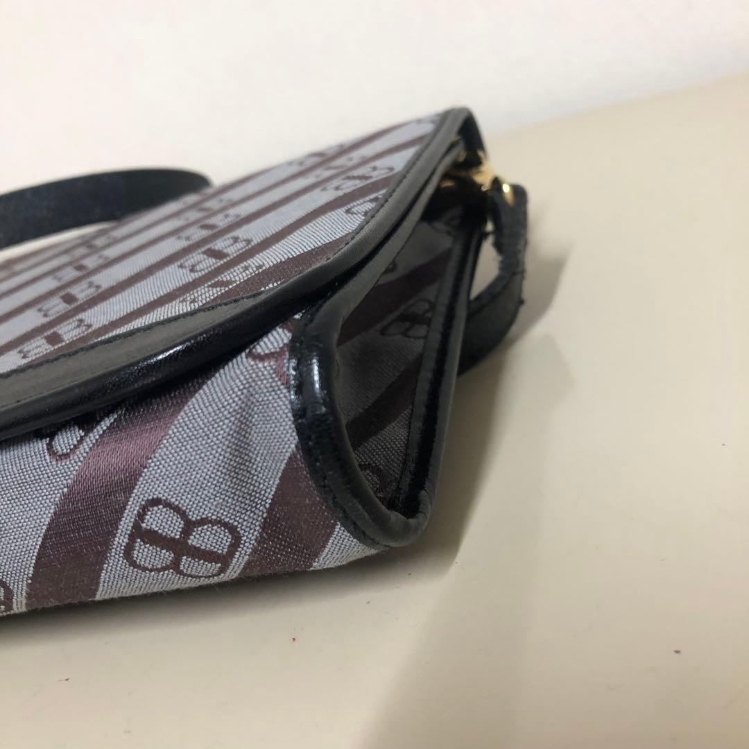 BALENCIAGA ショルダーバッグ ワンショルダーバッグBB柄 レザー