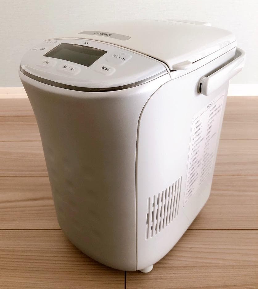 ホームベーカリー　タイガー魔法瓶　KBD-X100-WF