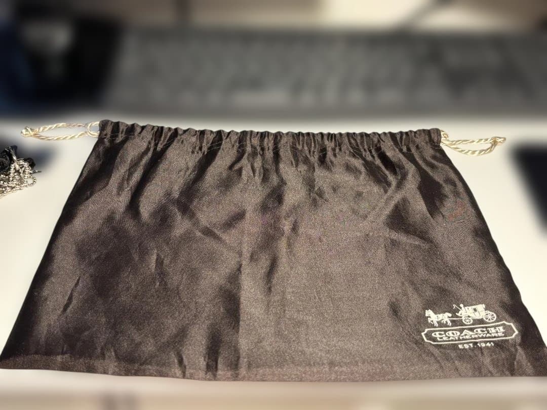 コーチ【美品】スパンコール パーティーバッグ 卒入学式