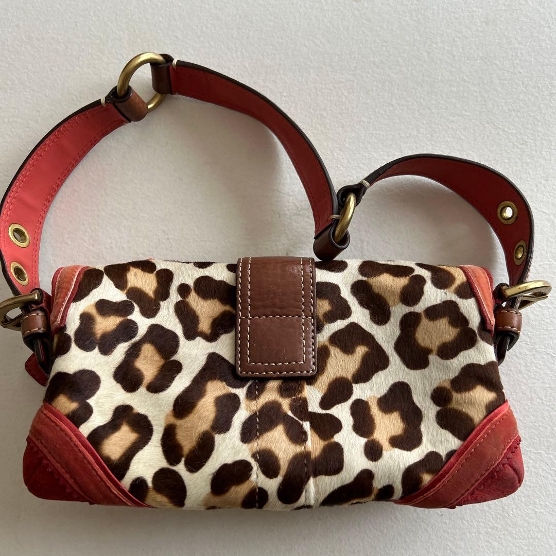 コーチ ハンドバッグ　リボン入手困難