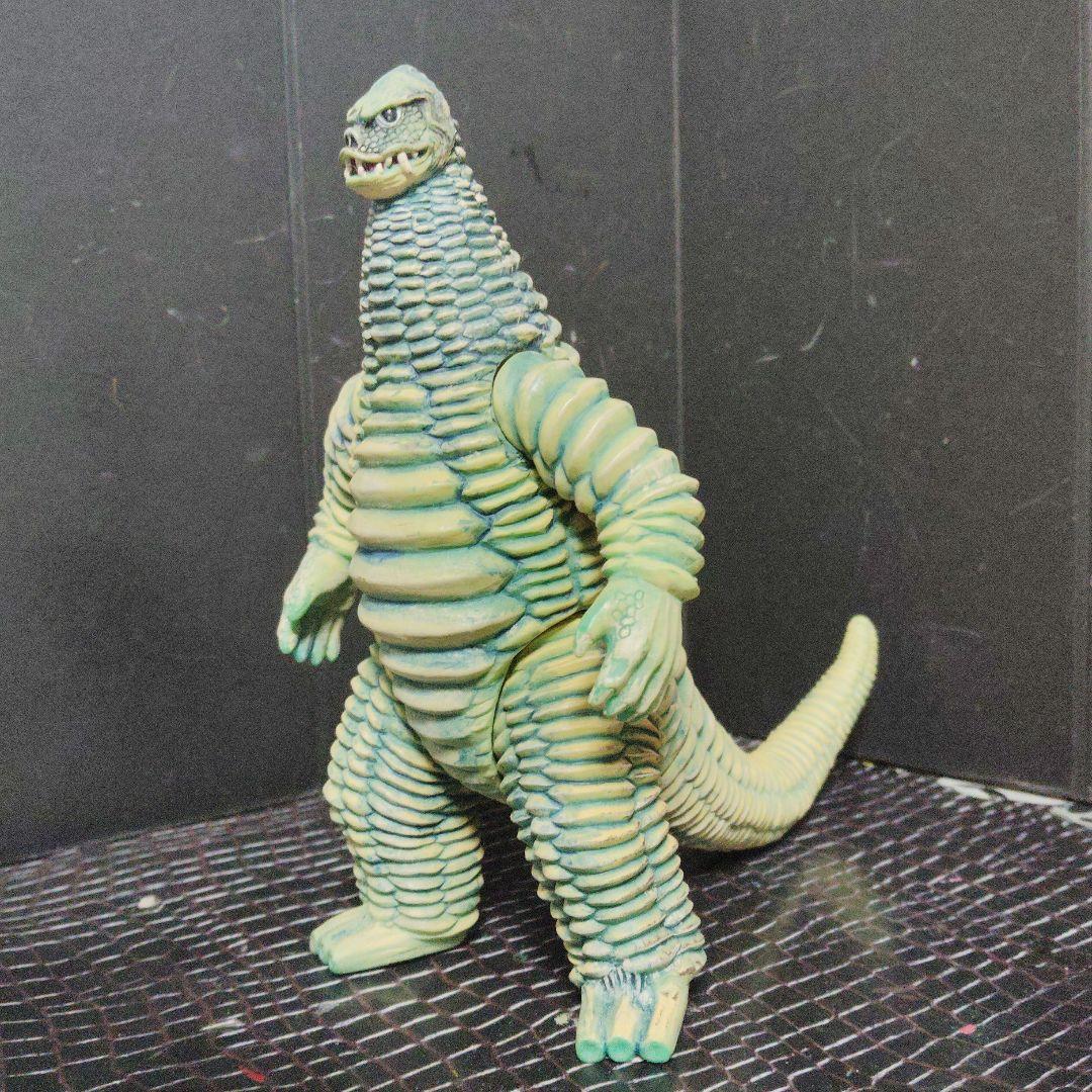 ウルトラ怪獣旧型ソフビシーボーズ.エレキング.レッドキング