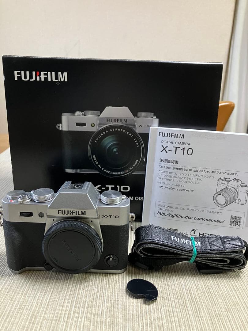 ジャンク品】FUJIFILM X-T10 シルバーレンジファインダーカメラ
