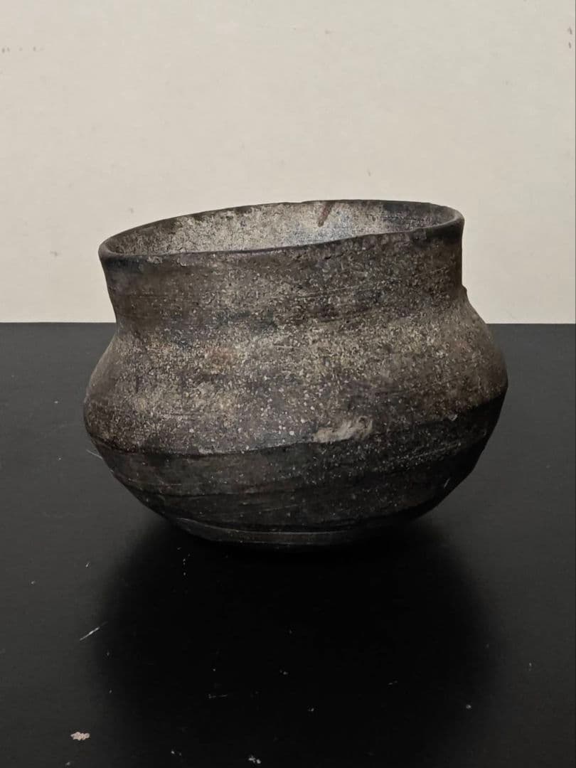 須恵器小壺　古墳時代　塩笥茶碗　考古発掘品　古美術　古代の器　土器　花呼ぶ器