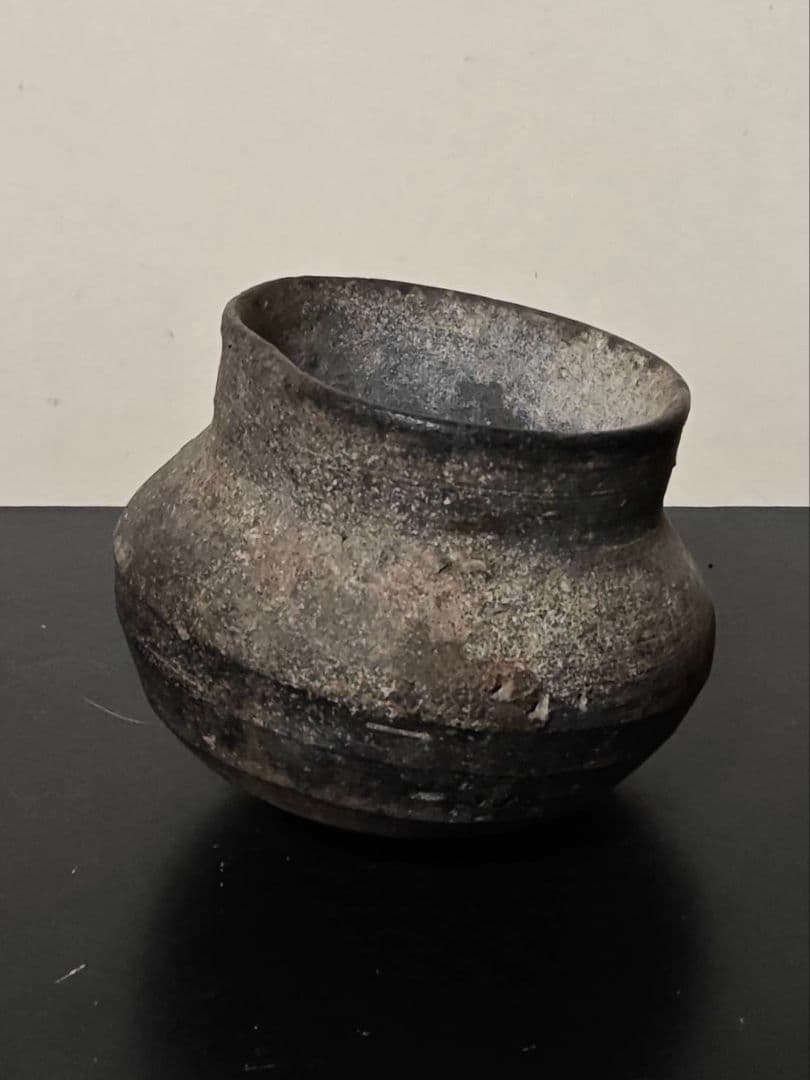 須恵器小壺　古墳時代　塩笥茶碗　考古発掘品　古美術　古代の器　土器　花呼ぶ器