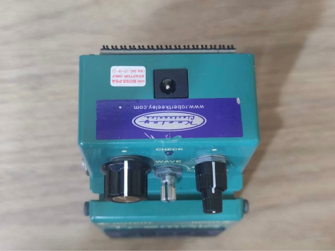 BOSS Tremolo TR-2 keeley mod BOSS Tremolo TR-2 (keeley mod) Boss