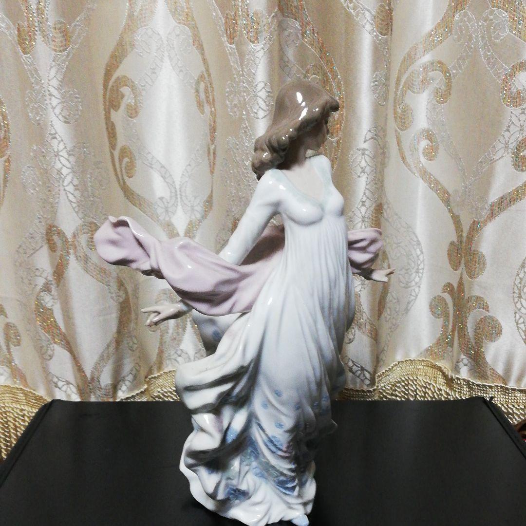 LIADRO ダンス女優