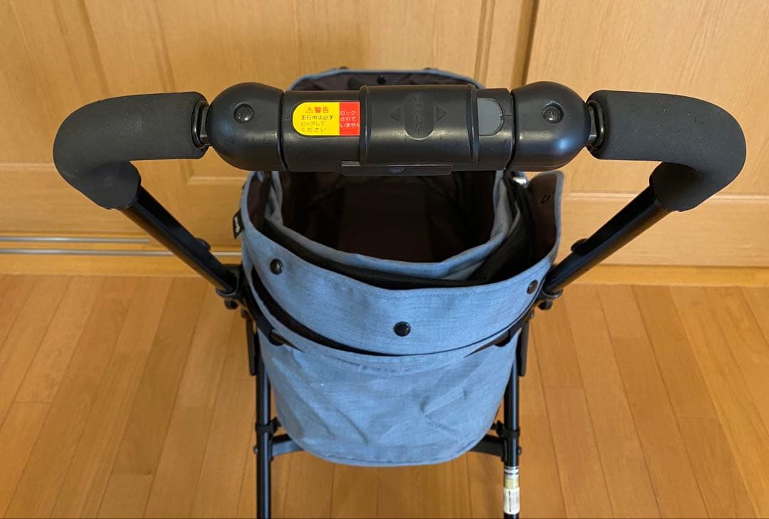 Combi コムペット ミリミリライト レイクブルー (ペットカート)