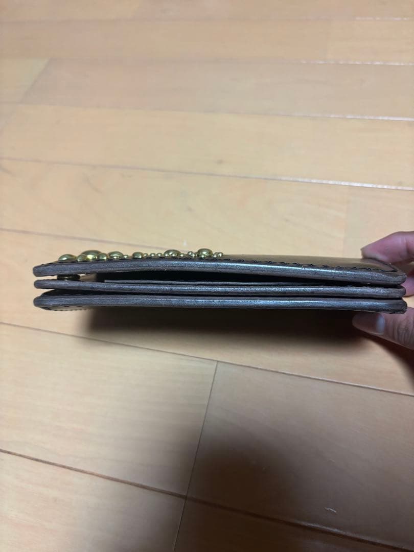 トラッカーウォレットスタッズ